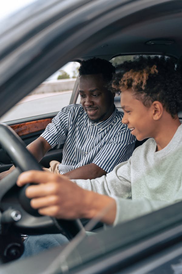 Préparez votre code de la route en ligne et réussissez facilement